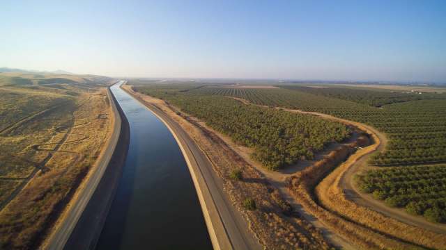 Drought conditions in Northern California are pushing farmers to install solar panels in their fields, according to NPR.