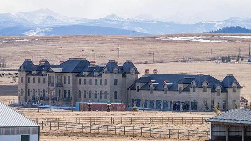There is one incredibly out-of-place structure along the highway route in Calgary that puzzles every driver who sees it.