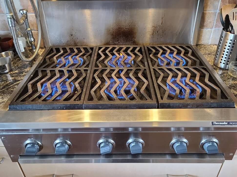 One Reddit user shared their experience about switching from a gas to an induction range and how it's changed the way they cook.