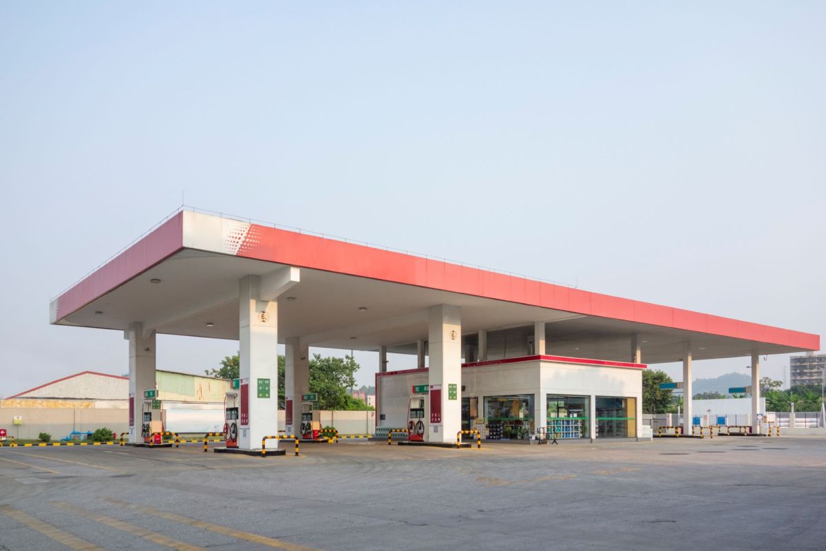 In addition to the made-to-order food and 24/7 convenience, drivers have another reason to love the Wawa chain of convenience stores.