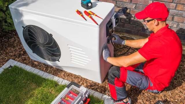 One homeowner vented about behavior among local HVAC techs after their experience finding experienced heat pump installation contractors.