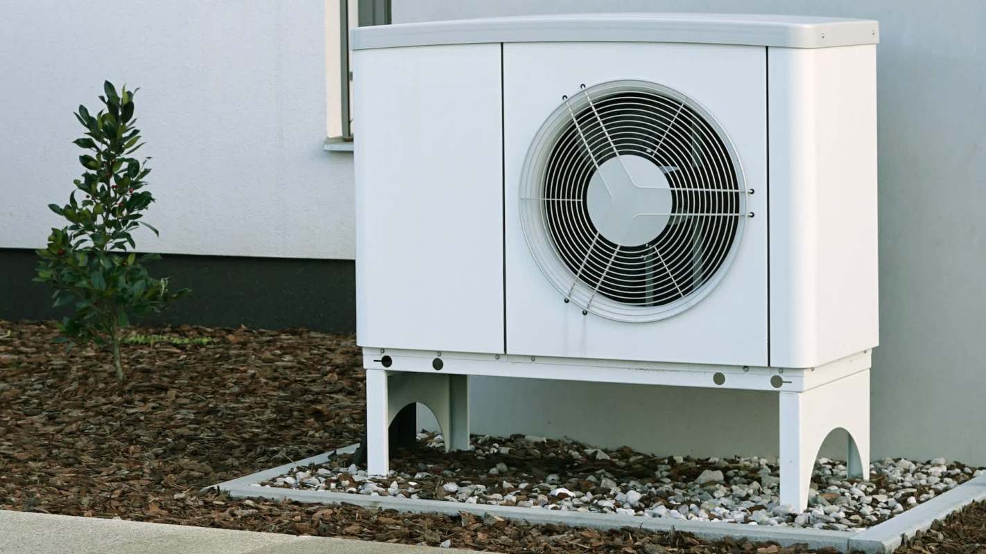 A heat pump can save you a ton on your energy bill — one Redditor cut their's by nearly $1,100.