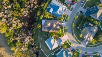 One homeowner in a dispute with their Virginia homeowners association turned to Reddit for advice about how to handle what seemed to them a clearly illegal decision.