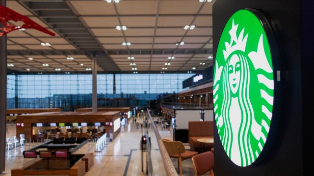 Starbucks' decision to remove the cap on CEO Brian Niccol's private jet travel was widely attributed to enhanced security following another CEO's death.