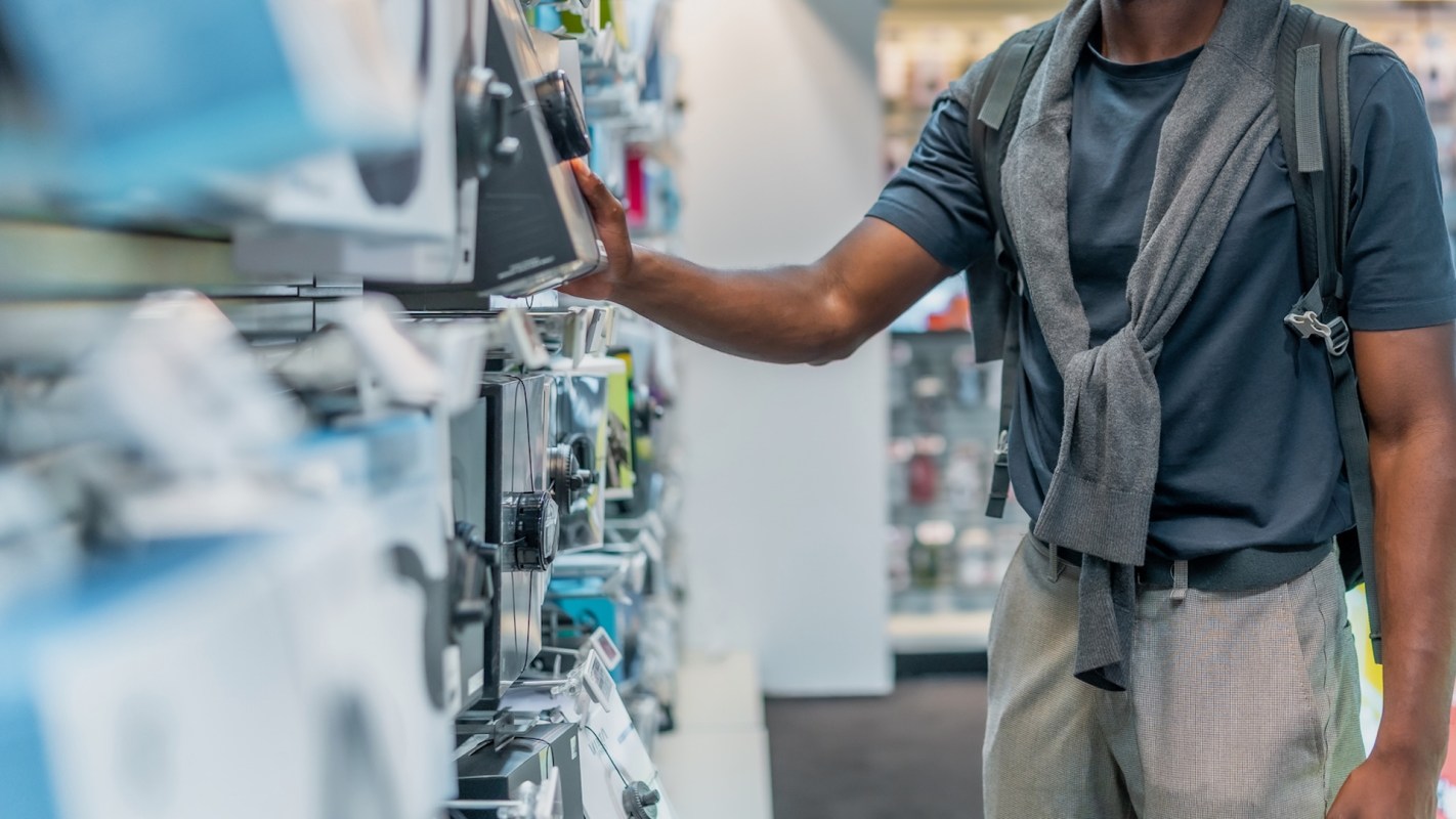 A single-use emergency phone charger from ChargeTab has been criticized for being wasteful.