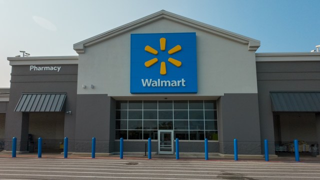 A Walmart employee lamented about the company's excessive plastic waste, revealing how many extra lids they had to dispose of.