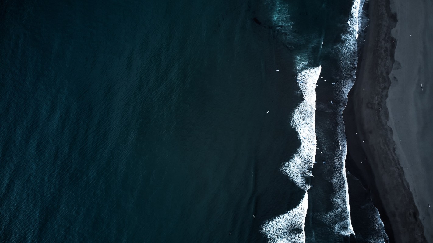 Maritime intelligence analysts told the Guardian that Iran's aging “shadow fleet” of oil tankers poses what they described as a “ticking time bomb” for sea life.