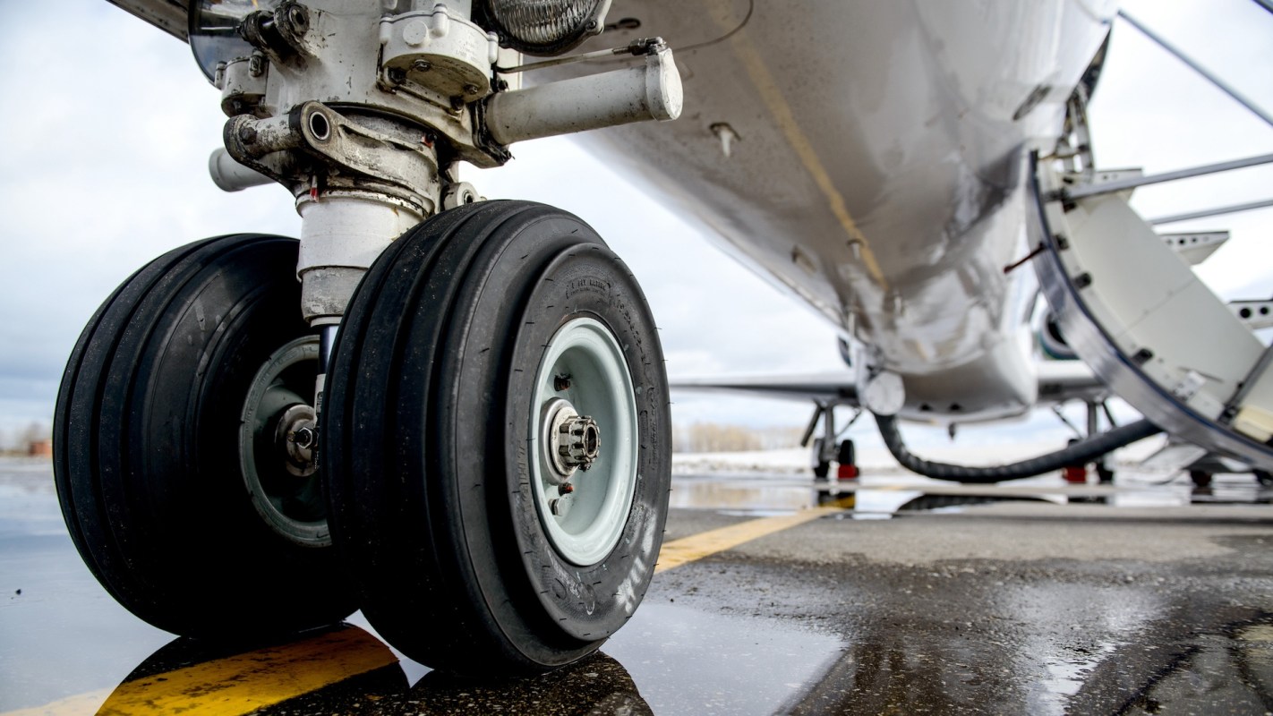 A recent report has highlighted how celebrity chefs and star athletes are increasingly making partnerships with private jet companies.