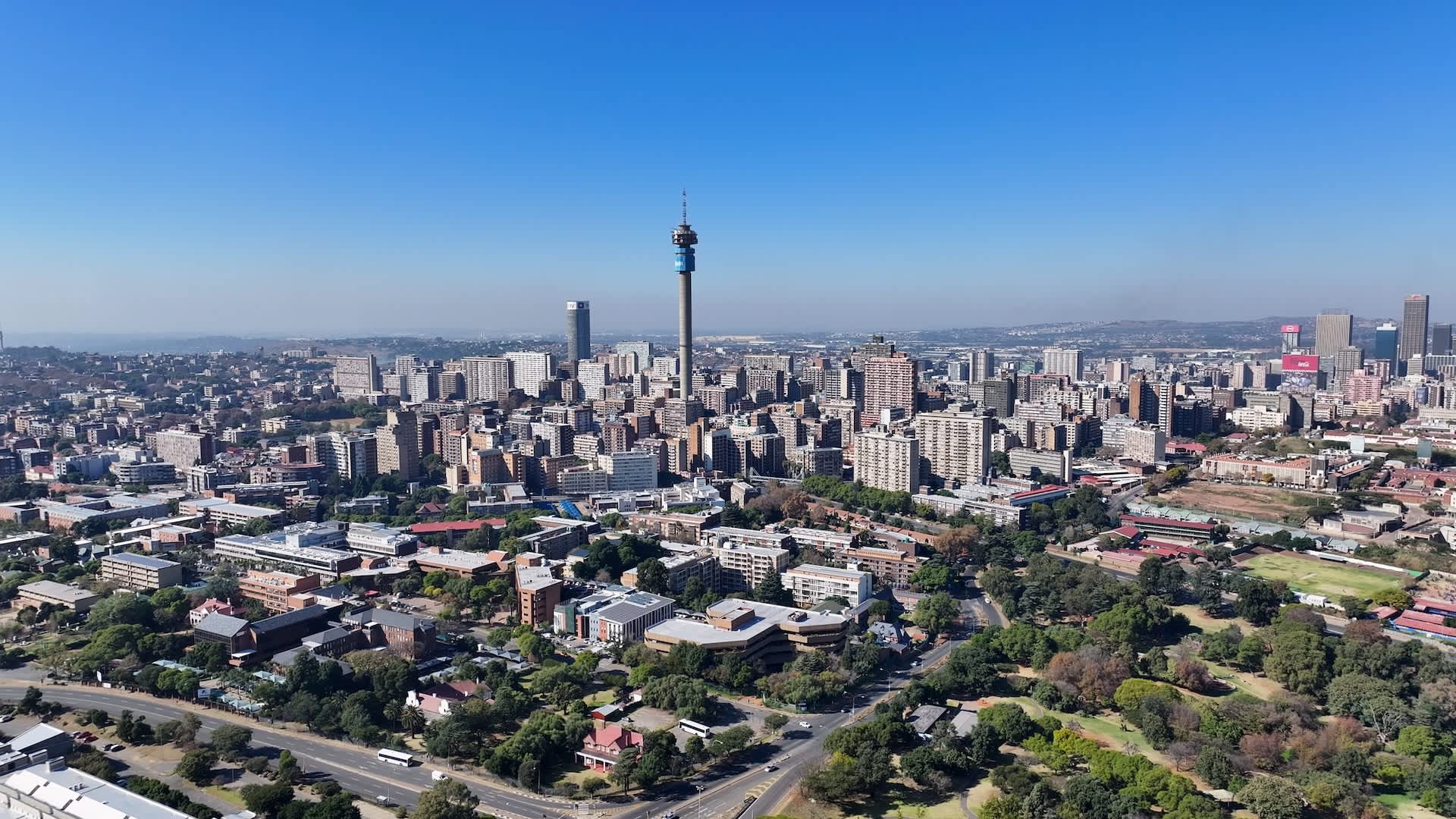 Residents take to the streets after city leader issues alarming statement amid water crisis: 'So out of touch'