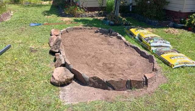 One Redditor's gardening tip ended up being a cautionary tale for anyone thinking of using plastic landscaping fabric.