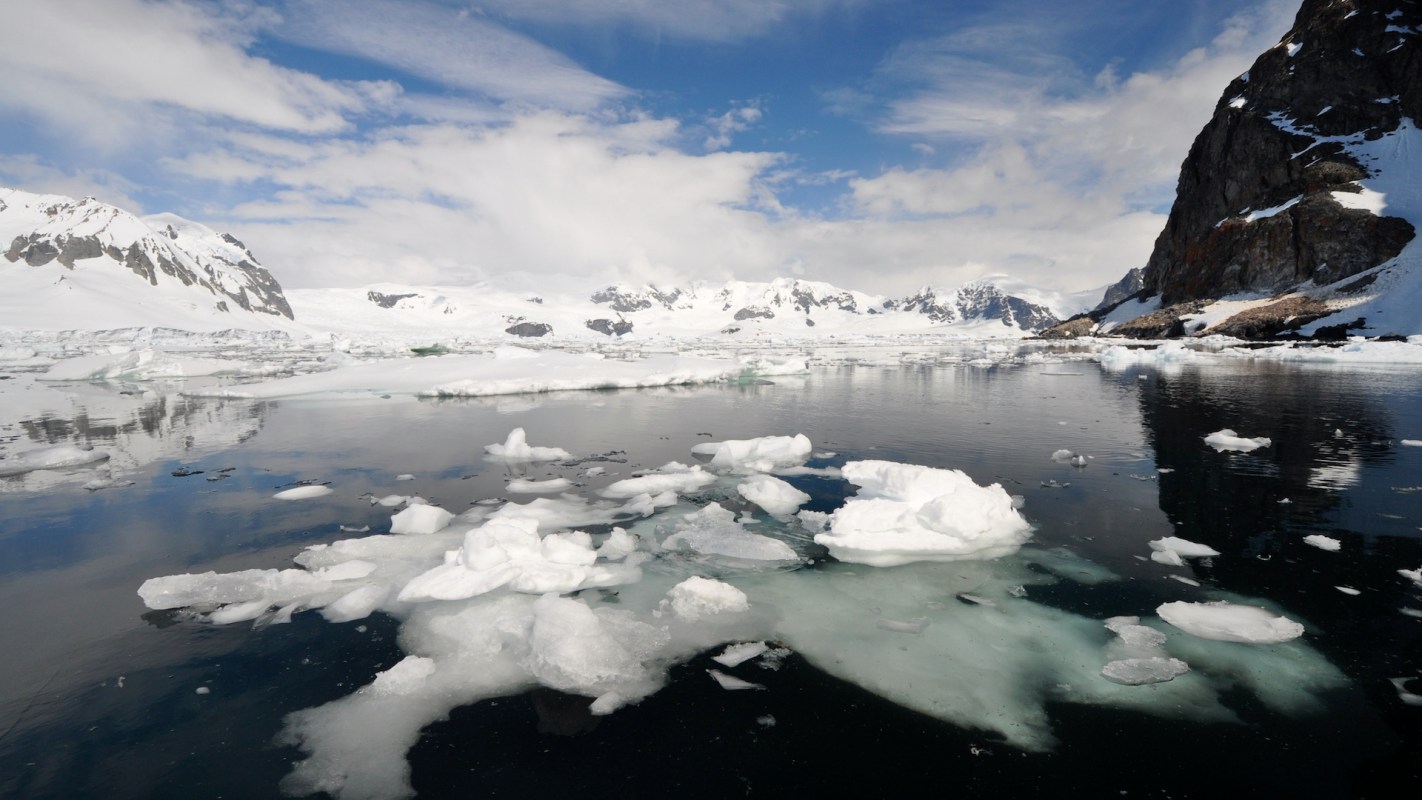 New research showed that meltwater from the Antarctic ice sheet intensified stratification in the Southern Ocean which ultimately may have played a part in bringing the ice ages to an end.