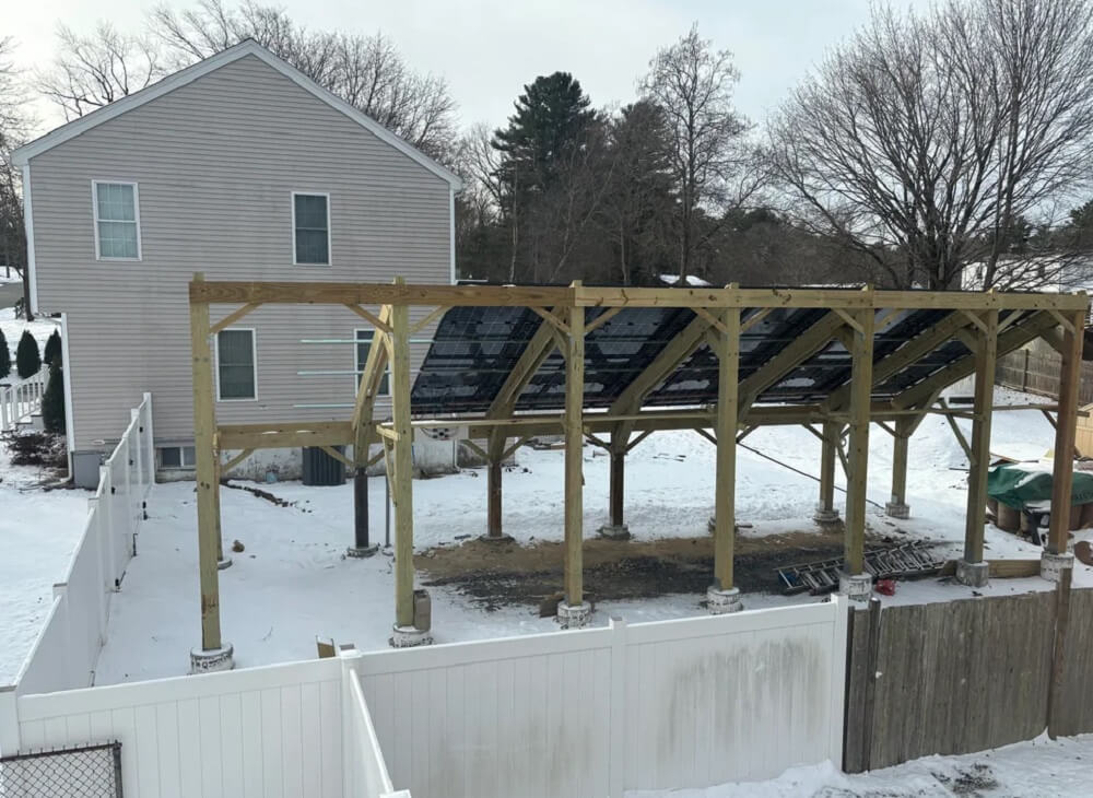 One frustrated homeowner was shocked to discover that their neighbor's solar installation was done correctly.