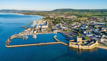 Officials have implemented an oyster reef restoration project in Belfast Lough to address the serious degradation of water quality.
