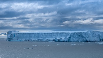 Advances in ocean modeling are revealing how Antarctic ice shelves interact with ocean water, helping scientists to estimate the rate at which Antarctica's ice sheets are melting.