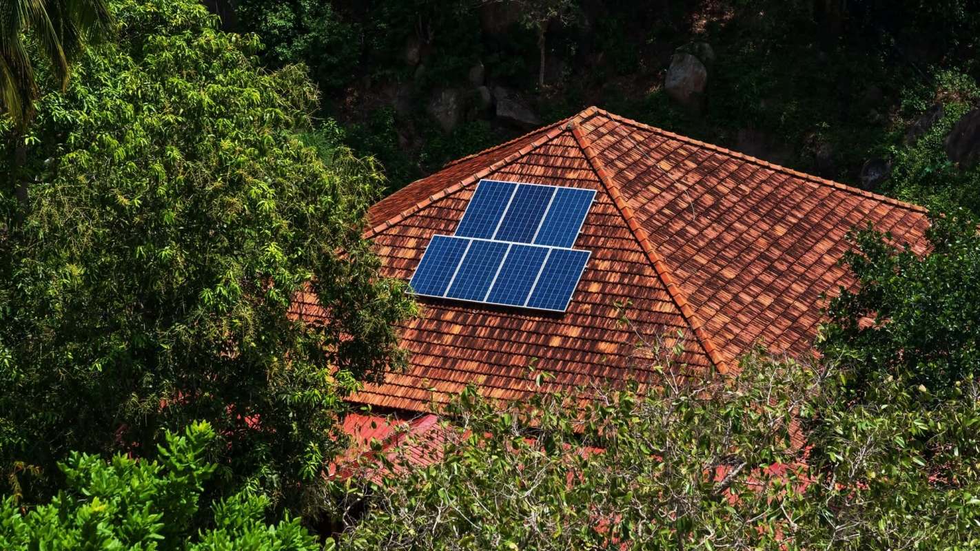 One homeowner is keen on switching to clean energy — and Redditors are helping figure out ways to do so without breaking laws.