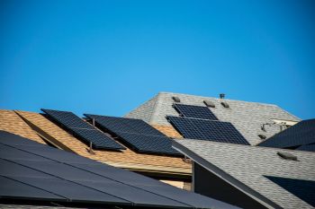 Republican Delegate Delores Oates has proposed legislation that would ease access to plug-in solar panels in Virginia.