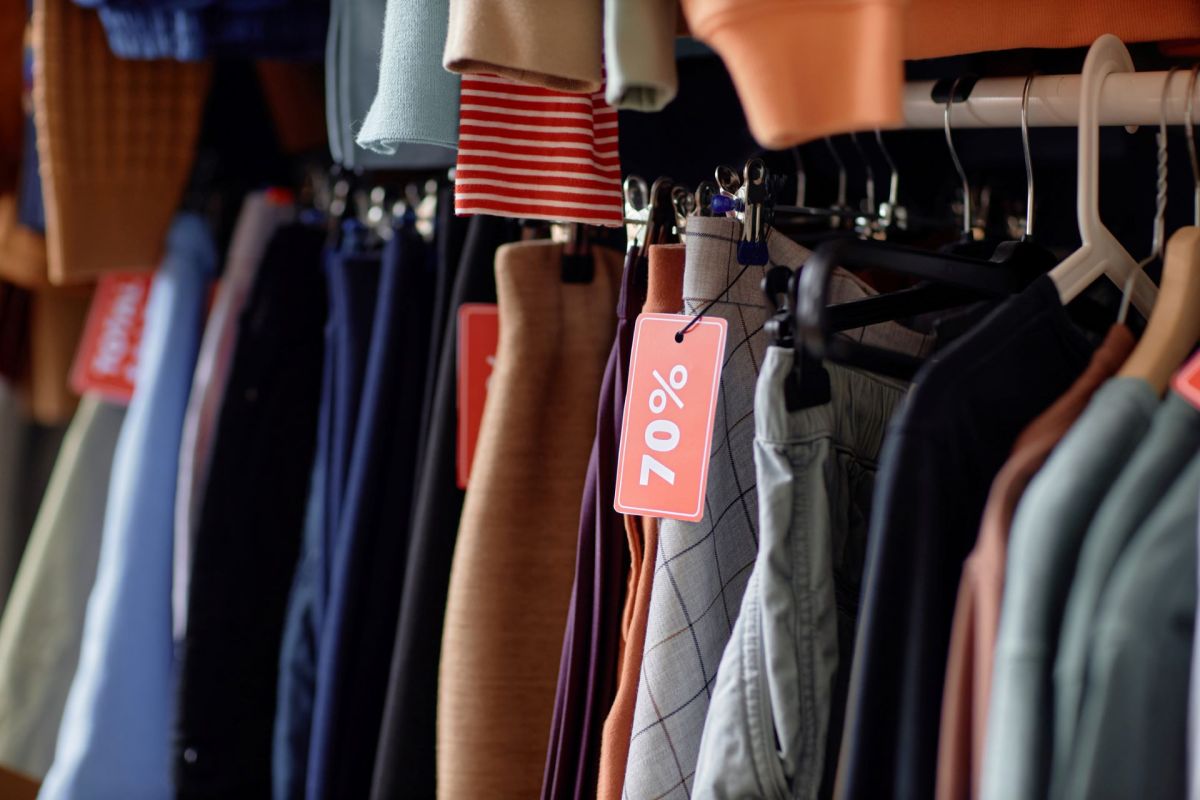 One incredibly lucky thrift store shopper shared a great find: a brand-new Patagonia jacket for $3.