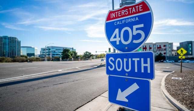 A Redditor posted a video of Interstate 405 in Los Angeles, highlighting Americans' dependence on cars and sparking frustration.