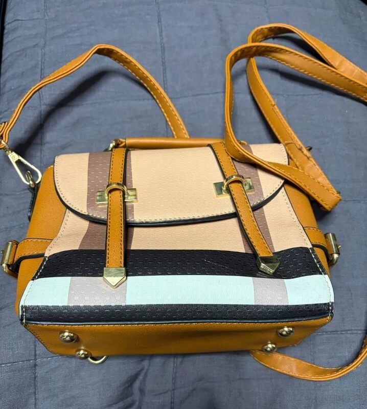 A Redditor was able to go on a fashion shopping spree simply by stepping out their front door and checking their curb.