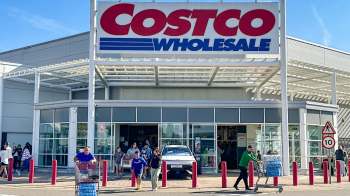 One Costco shopper went viral after sharing how they made $23 within just 5 minutes using what could be considered a reserve vending machine.