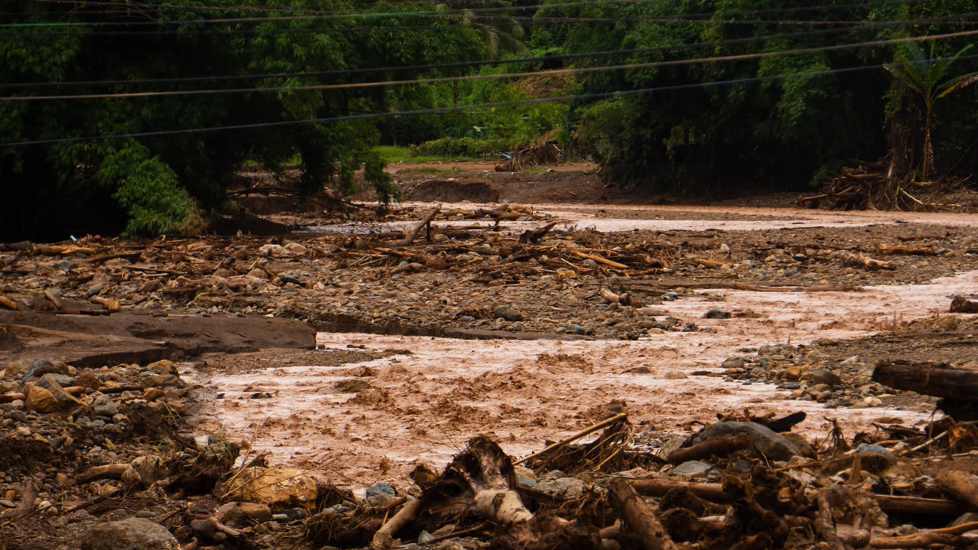Death toll rises to over 100 following devastating flash floods, landslides in Ethiopia