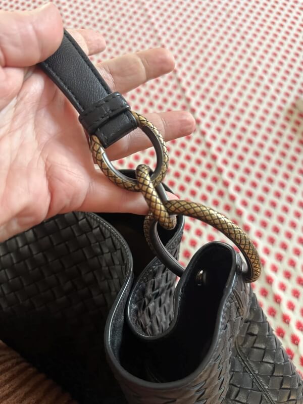 A lucky thrift shopper scored the deal of their dreams when they found a Bottega Veneta brand handbag at their local Goodwill.