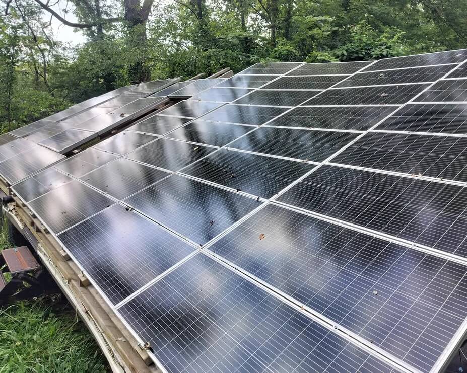 One homeowner took to Reddit to show how proud they were of their off-grid setup.