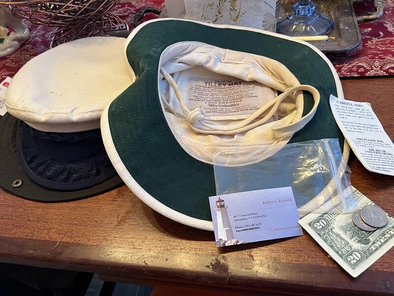 A Redditor scored some fancy headwear while shopping second-hand and just had to share their find with the community at r/ThriftStoreHauls.