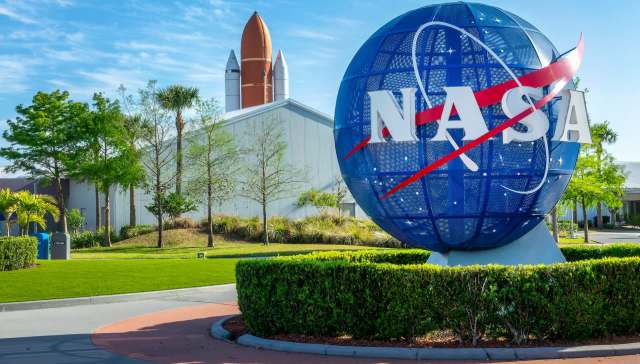 A former NASA official is warning that Elon Musk's push to put AI data centers in orbit is too costly, too polluting, and nowhere near ready for reality.