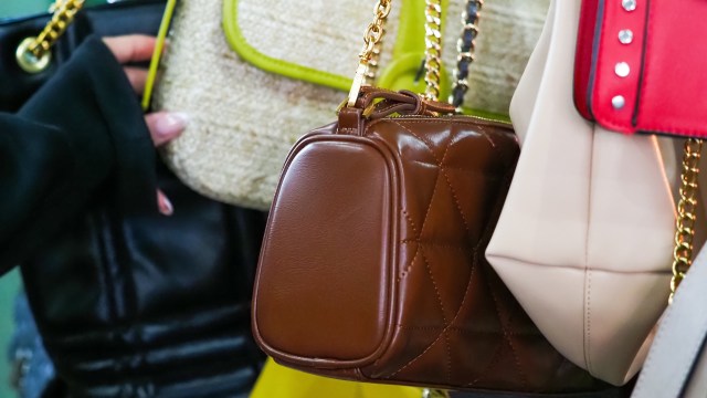 One thrift store shopper reported buying a purse — only to discover a stunning gold ring hidden inside.