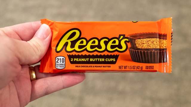 The grandson of the creator of Reese’s Peanut Butter Cups recently took to social media, decrying ingredient changes that The Hershey Co. has made to its products.