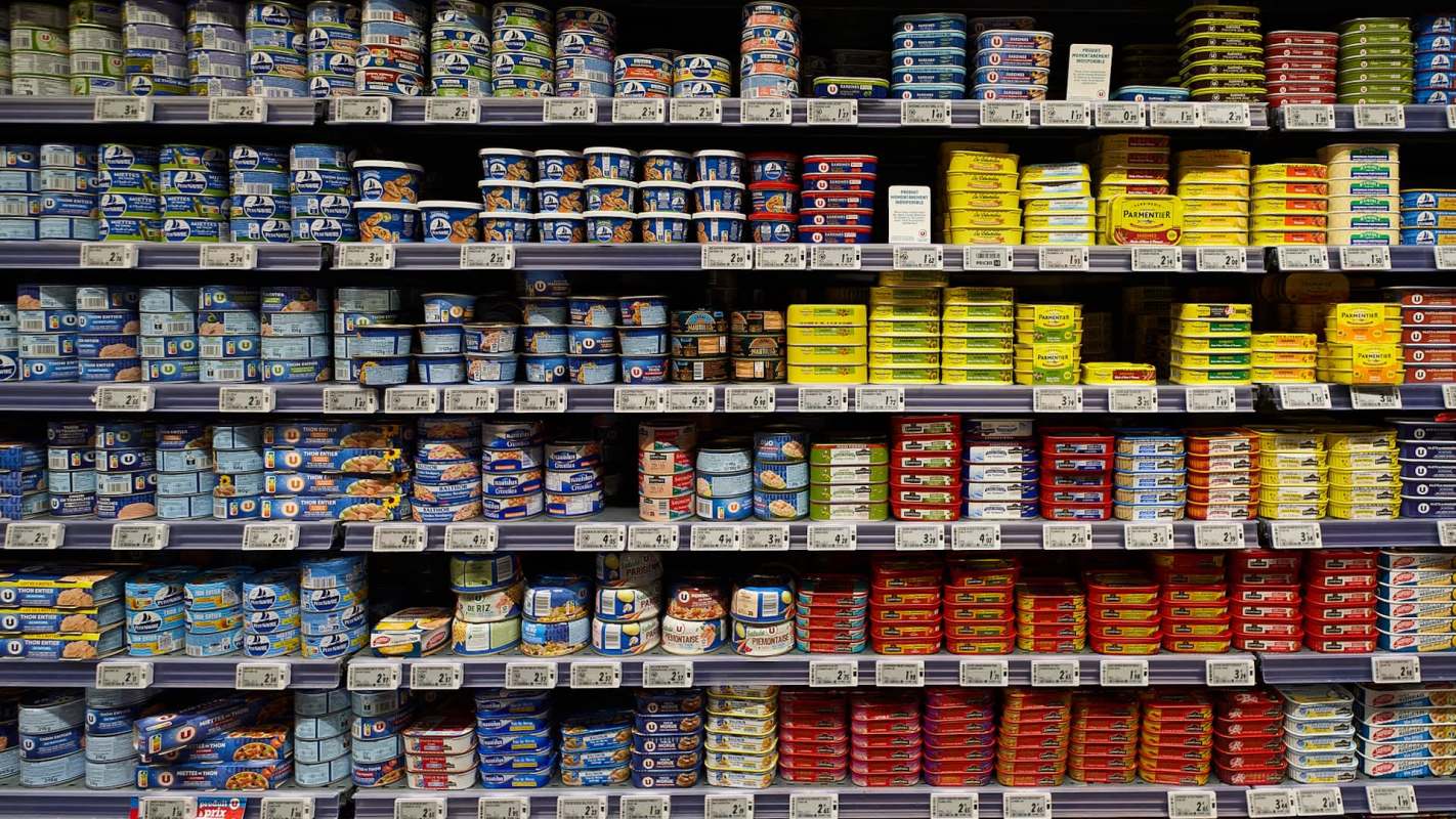 A new report has revealed that the seafood in local supermarkets may be mislabeled, deceiving shoppers.