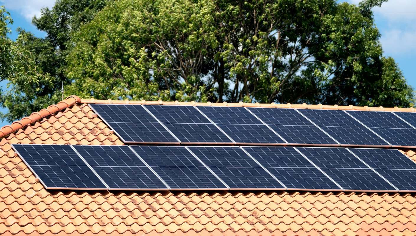 A Minnesotan revealed how much money they saved the first month after they installed solar panels.