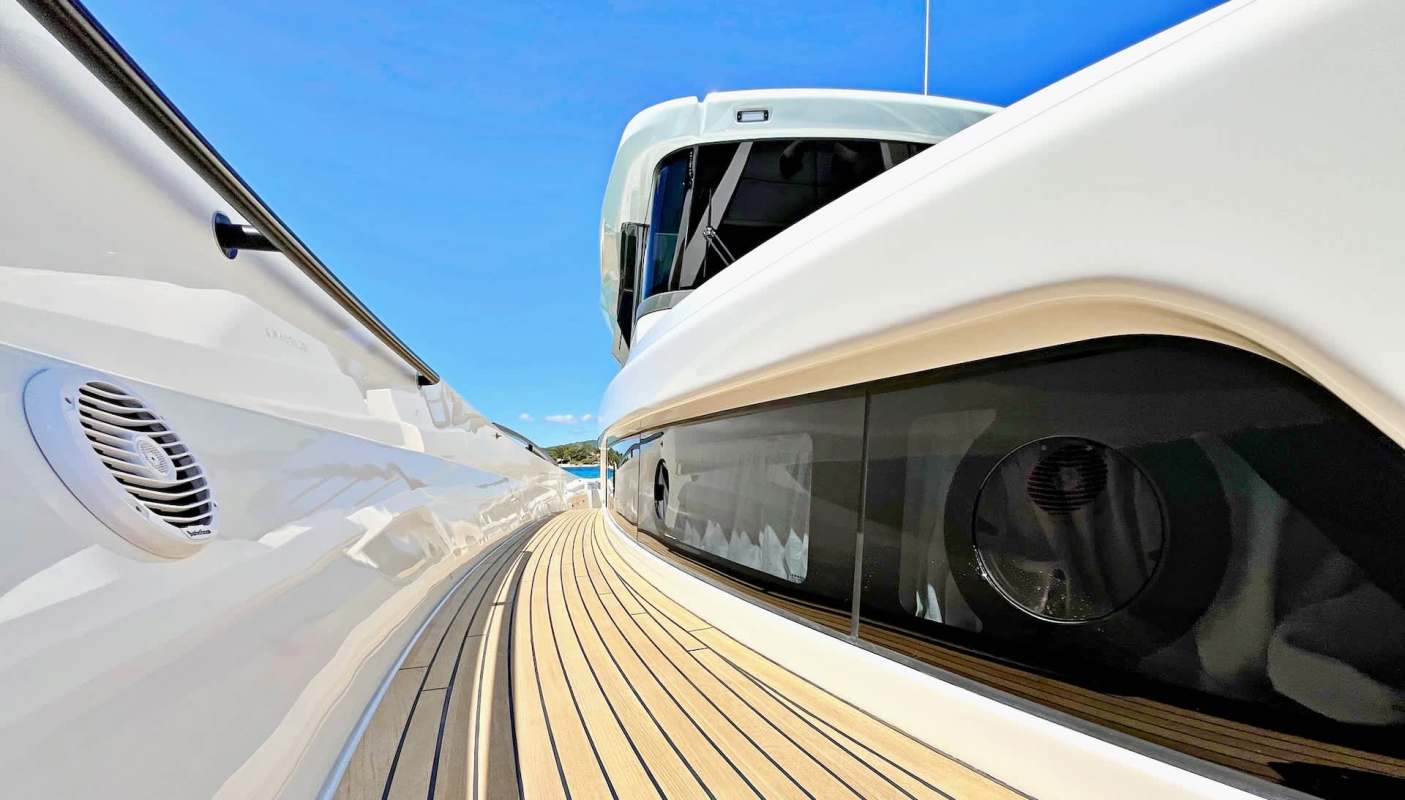 A picturesque video of a glowing superyacht on the water captured the attention of superyacht fans across the TikTok platform.