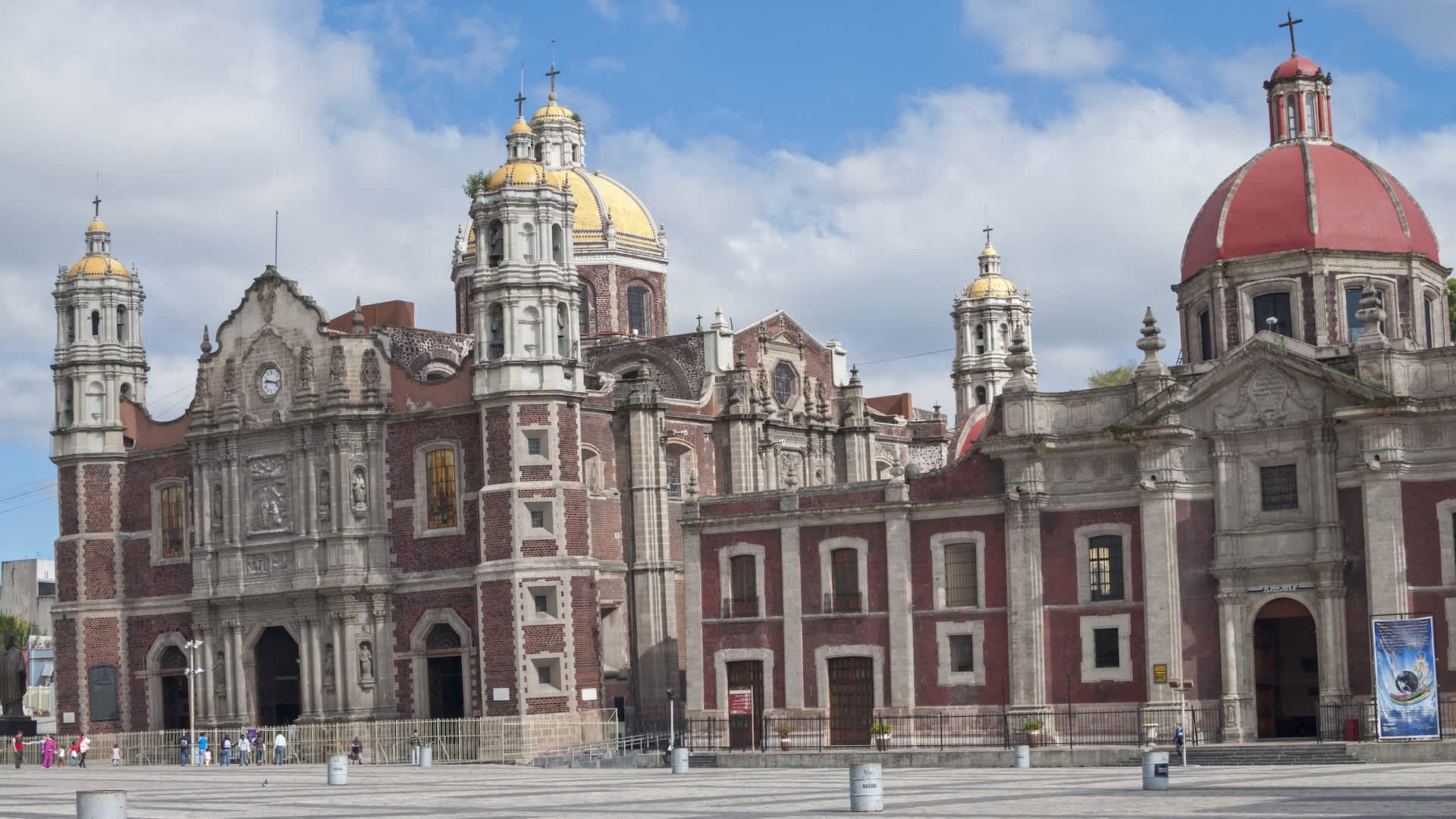 Mexico City is sinking so fast it's now visible from space