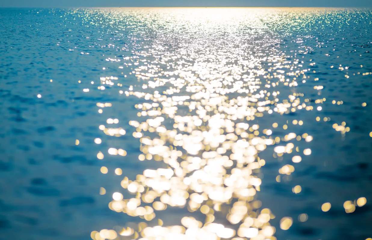 Light shining on water.