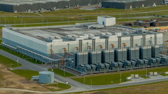 An aerial view of a large industrial facility.