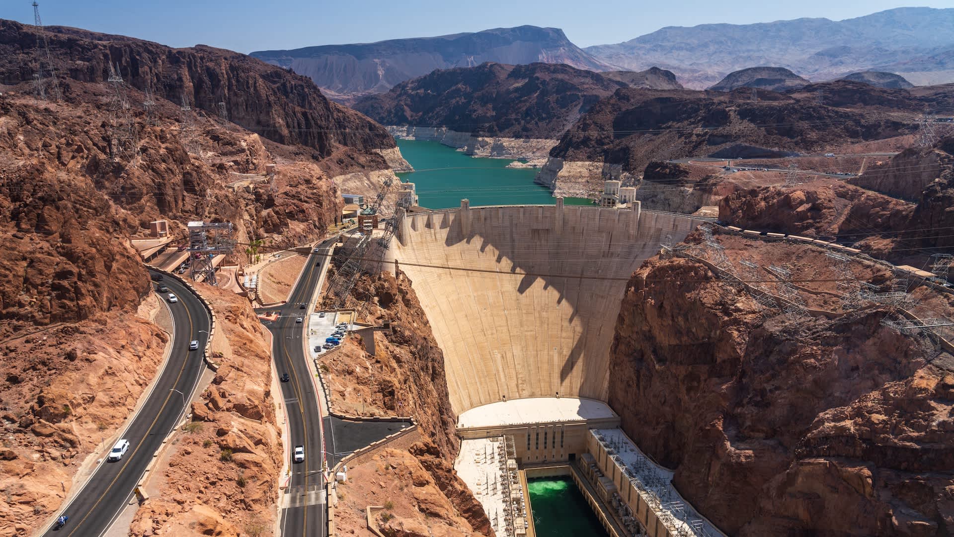Lake Mead continues to shrink, but Las Vegas may actually be the West's best-prepared city