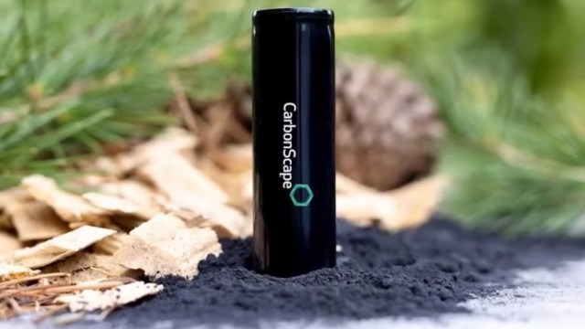 A black CarbonScape canister.