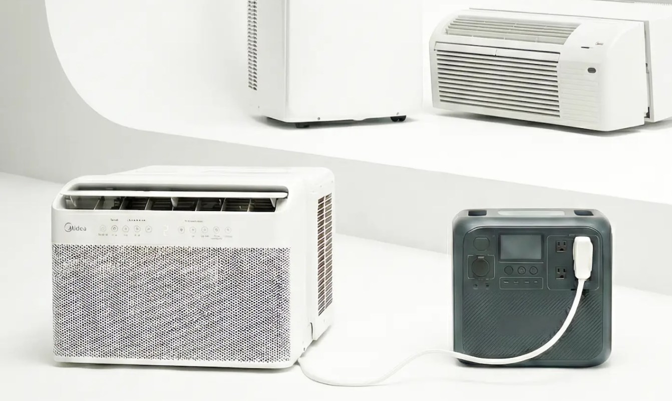 An air conditioner plugged into a power bank.