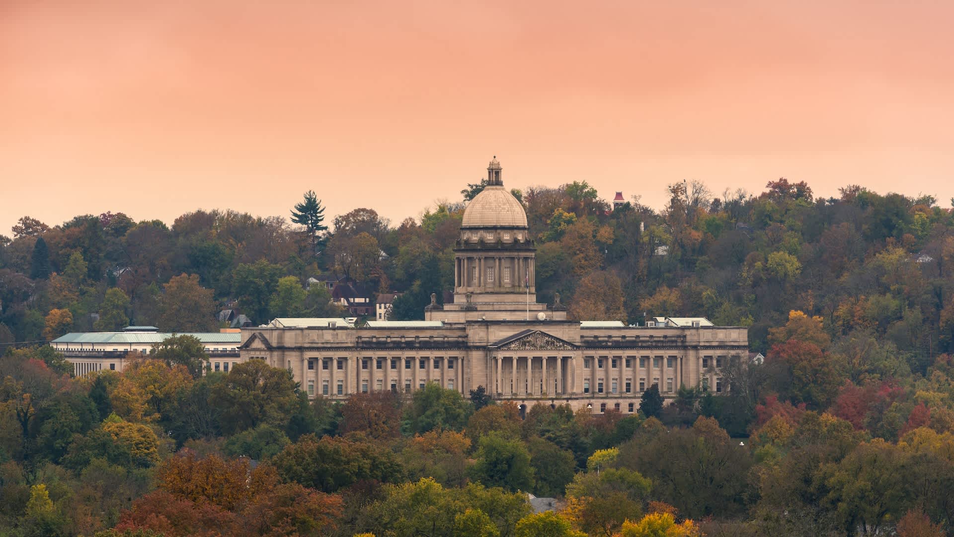 Kentucky lawmakers revive weather-manipulation ban, with felony charge and $500,000 fine