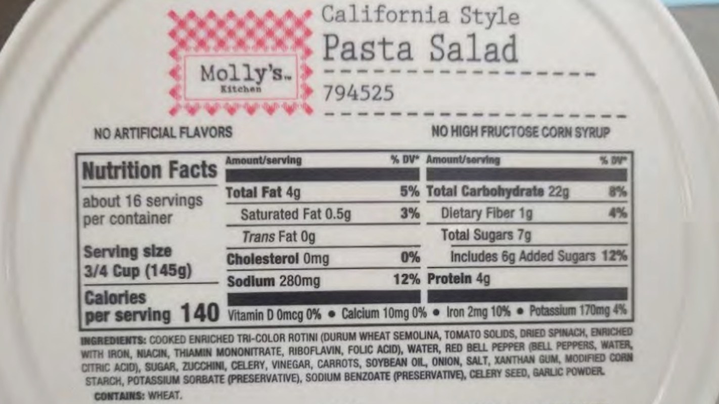 A nutritional label for Molly's Kitchen California Style Pasta Salad.