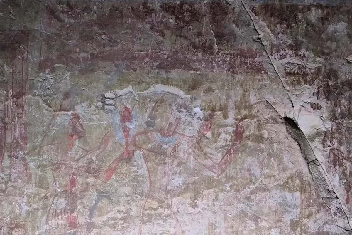 علماء الآثار يكتشفون مقبرة عمرها 3000 عام في مصر