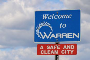 A welcome sign for Warren, Michigan.