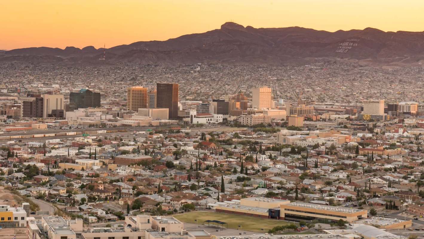 El Paso, Texas, skyline.