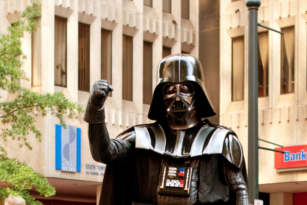 A person in a Darth Vader costume.
