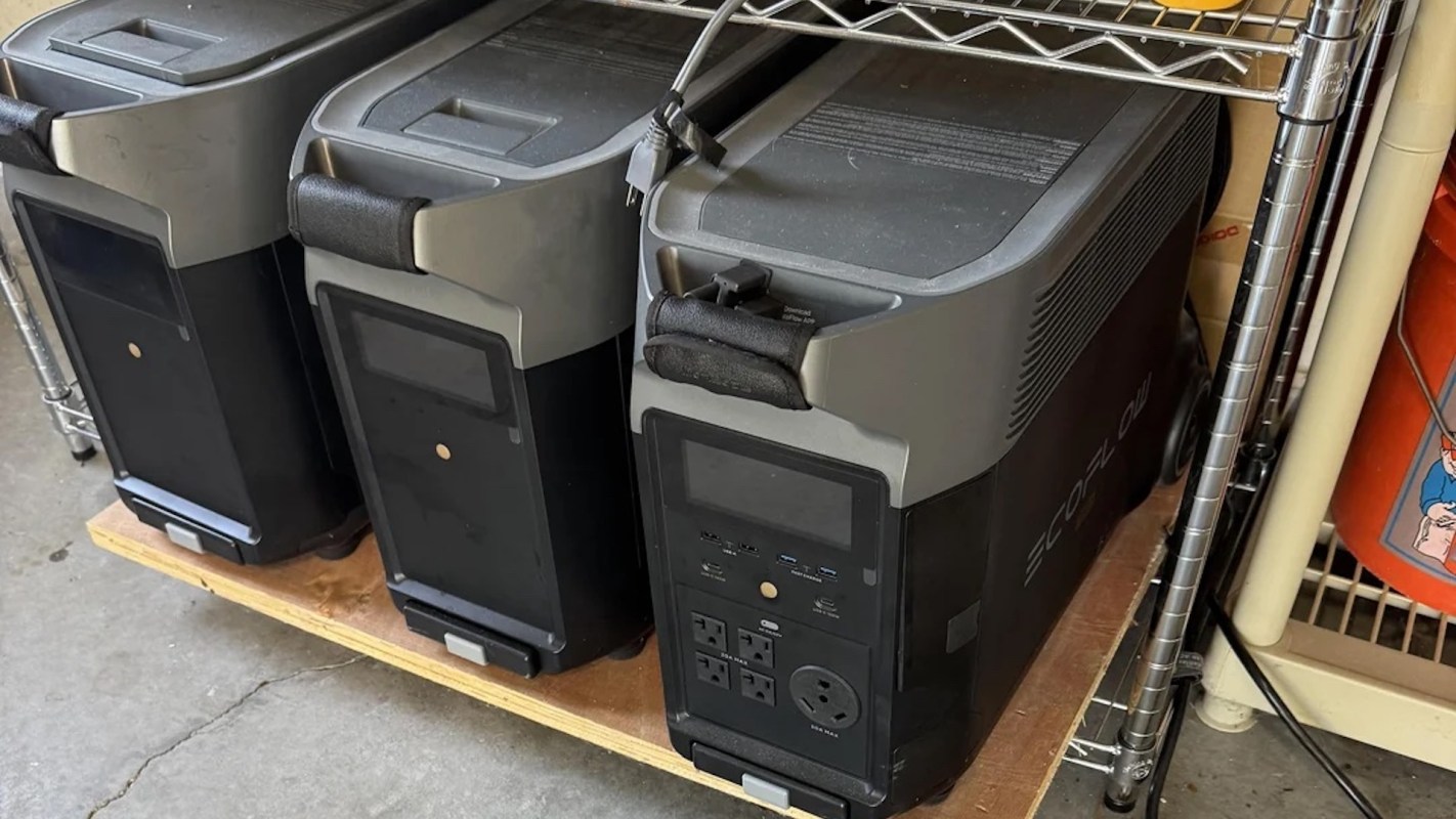 An EcoFlow battery system.