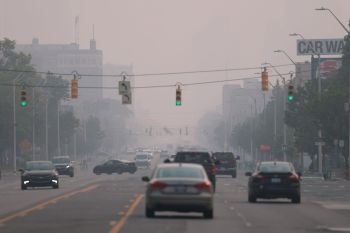 Canadian wildfire smoke as seen on the streets of Detroit.