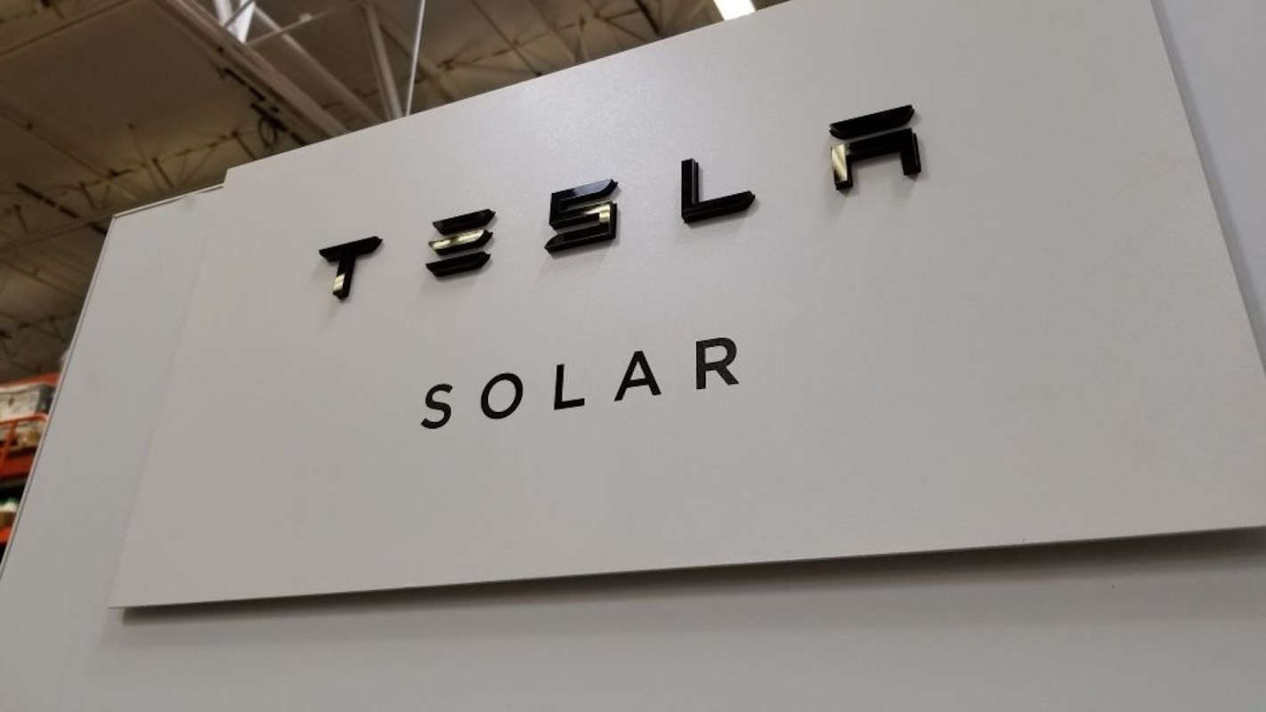 A Tesla Solar sign.