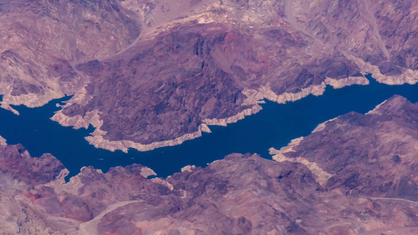 Aerial view of Lake Mead, showing the bathtub ring formed by the ongoing drought and low water levels.